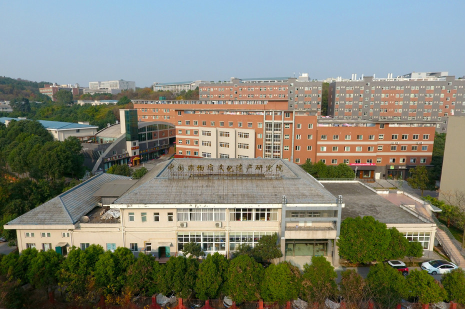 四川文化艺术学院