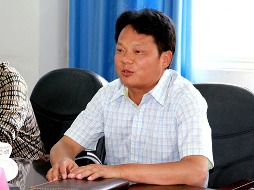 梓潼县委书记邹若力一行来我院商讨合作事宜